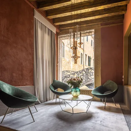 Ninfea Luxury Suites-3
